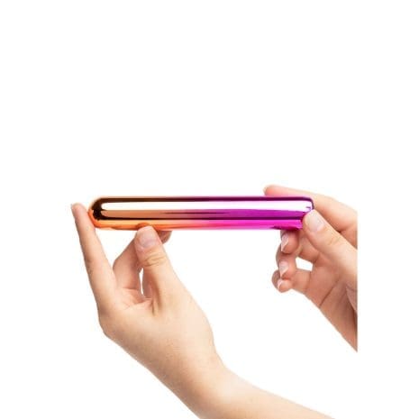 BT-W77OMx3.jpg BT-W77OMx3.jpg