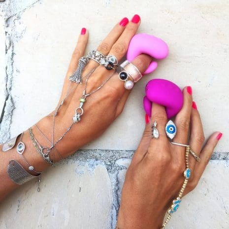 R4057x2.jpg R4057x2.jpg